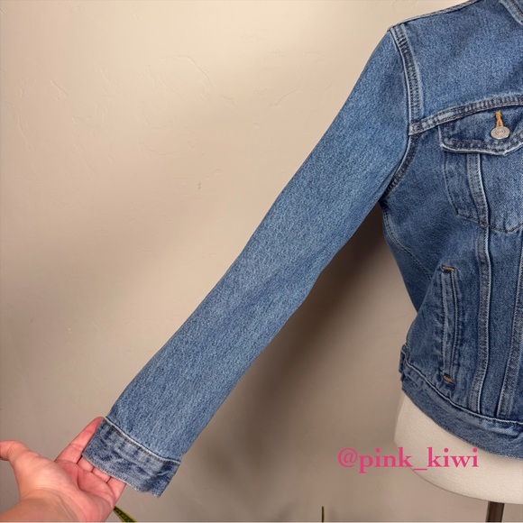 Levi's x Target Classic Blue Jean Jacket - Picture 6 of 17